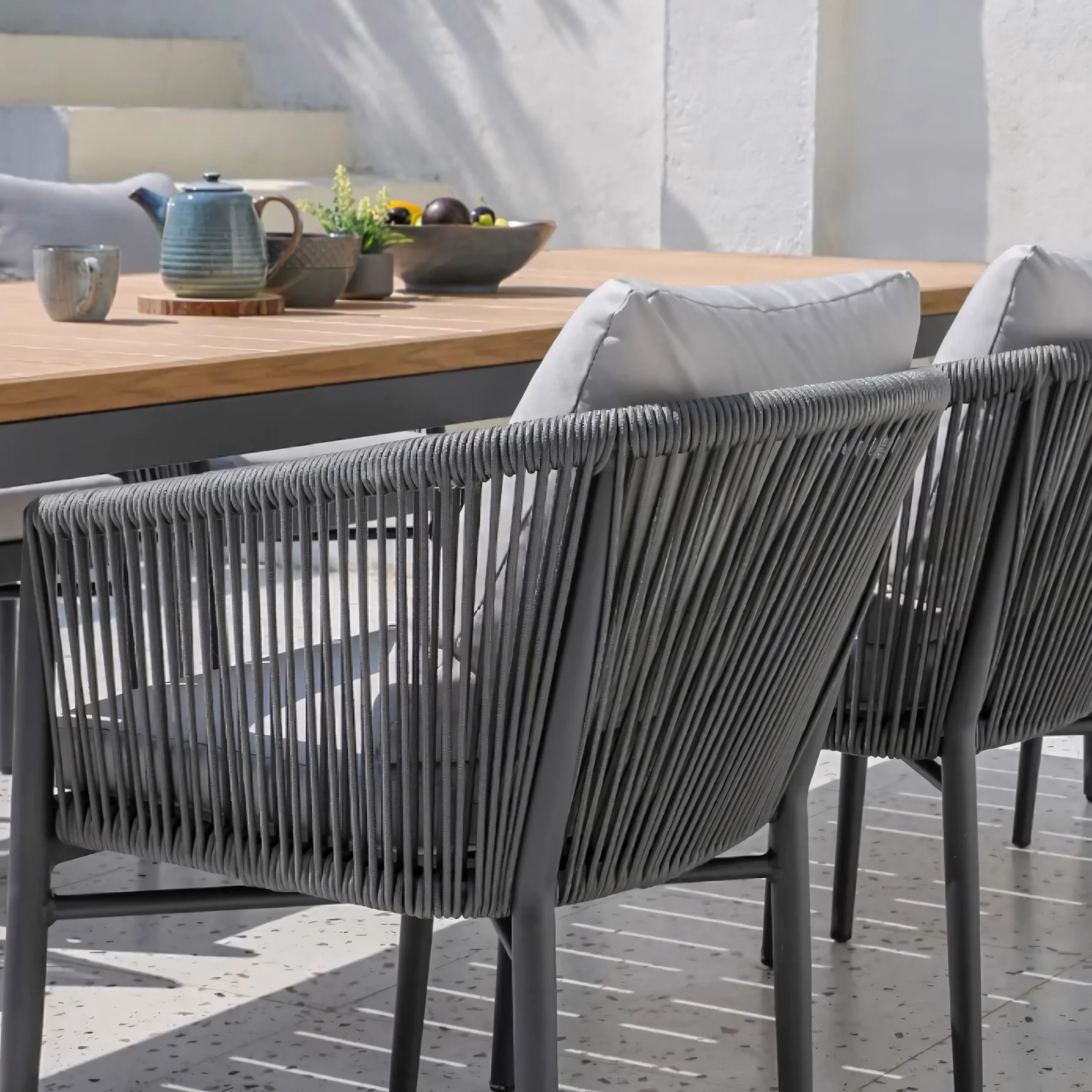 Luxury Minimalist Garden Dining Suite: Dark Grey Rope Armchairs & Oval Aluminum Dining Table - Image 3